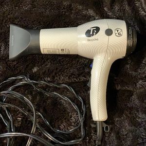 T3 hair Dryer